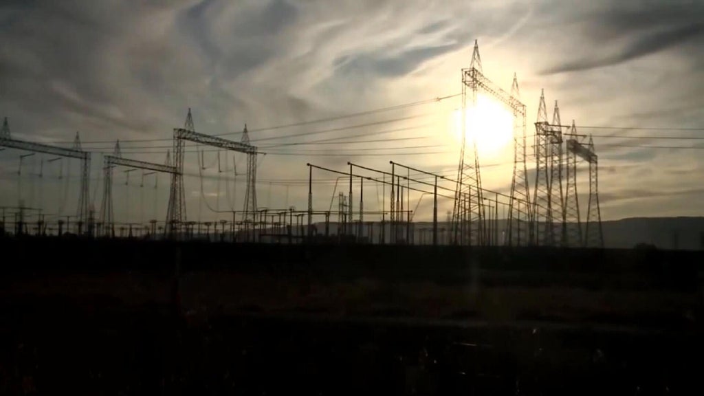 PG&E warns of possible power shutoffs across California starting Oct. 9 — CBS Bay Area (KPIX), Menlo Park Business news