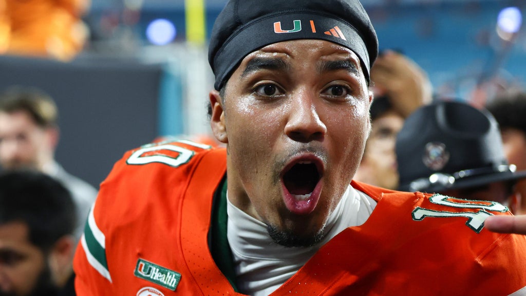 No. 3 Miami downs Florida State 43-35 in double-overtime thriller — CBS Miami, Menlo Park Sports news