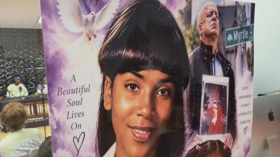 Oakland high school dedicates podcast studio in honor of student killed in 1997 — CBS Bay Area (KPIX), Menlo Park Schools news