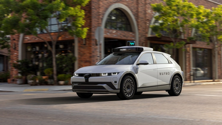 Waymo opens autonomous ride-hailing to all San Antonio residents — KENS 5 (San Antonio), Menlo Park Community news