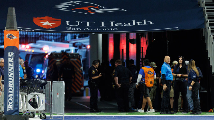 Military member dies after falling while rappelling from Alamodome's ceiling before UTSA vs. Navy game — KENS 5 (San Antonio), Menlo Park Sports news
