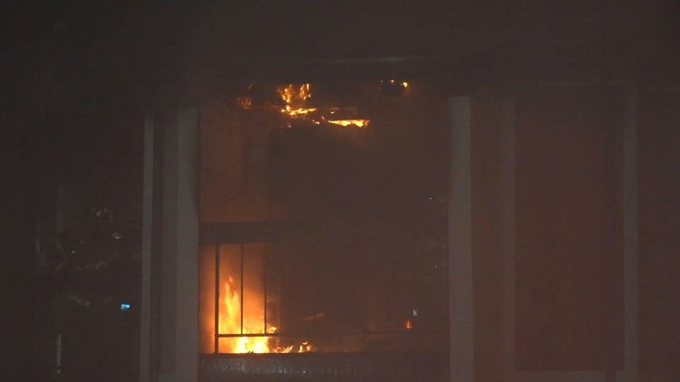 Fire damages 12 units at north Houston apartment complex — KHOU 11 (Houston), Menlo Park Community news